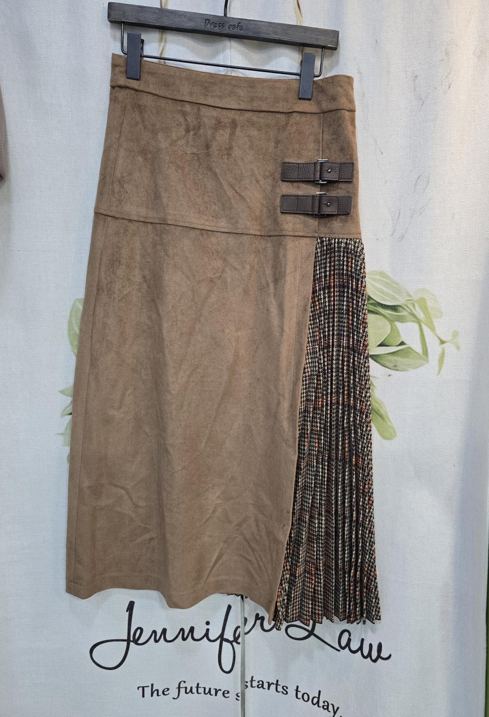 ave 29th 스웨이드 롱치마S