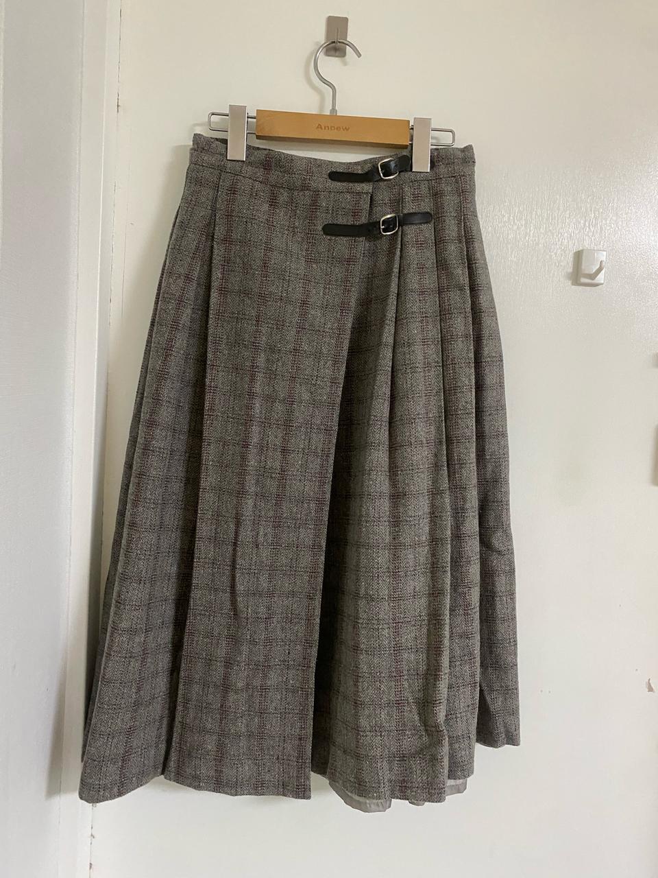 고급보세 겨울스커트 55-66 새옷수준