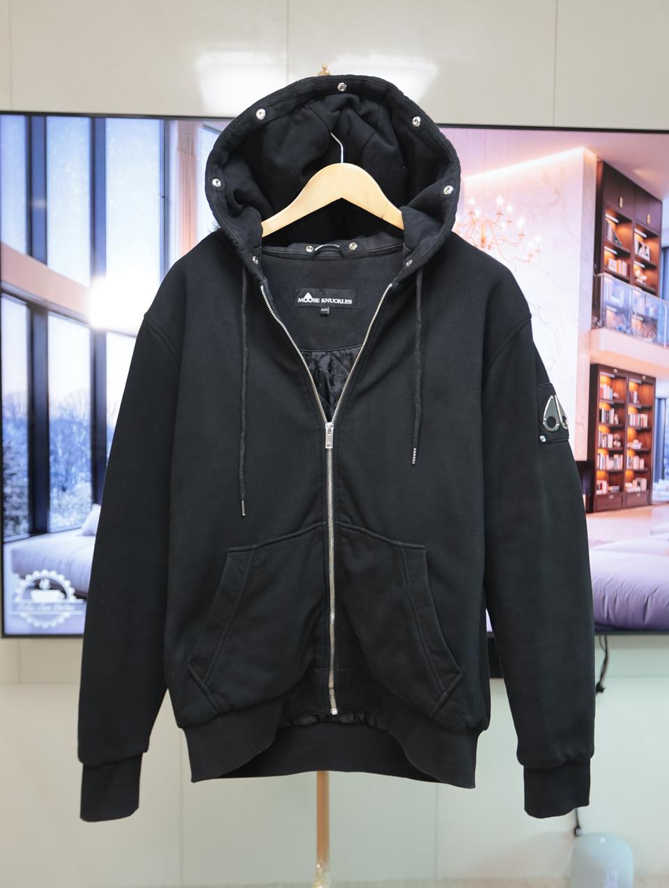 후드 달린 무스너클 점퍼, 초겨울부터 한겨울까지