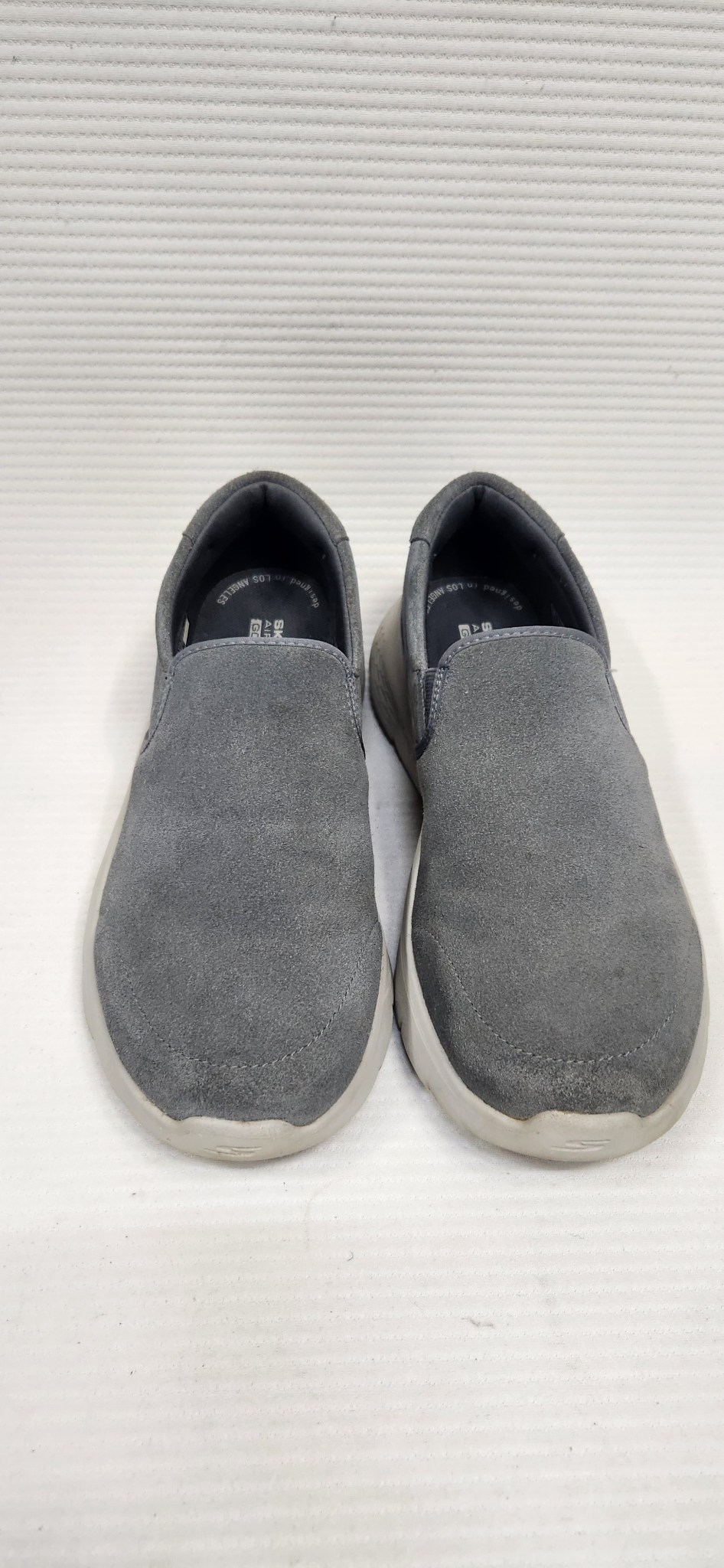 스케쳐스 고워크 슬립온 스니커즈 280사이즈