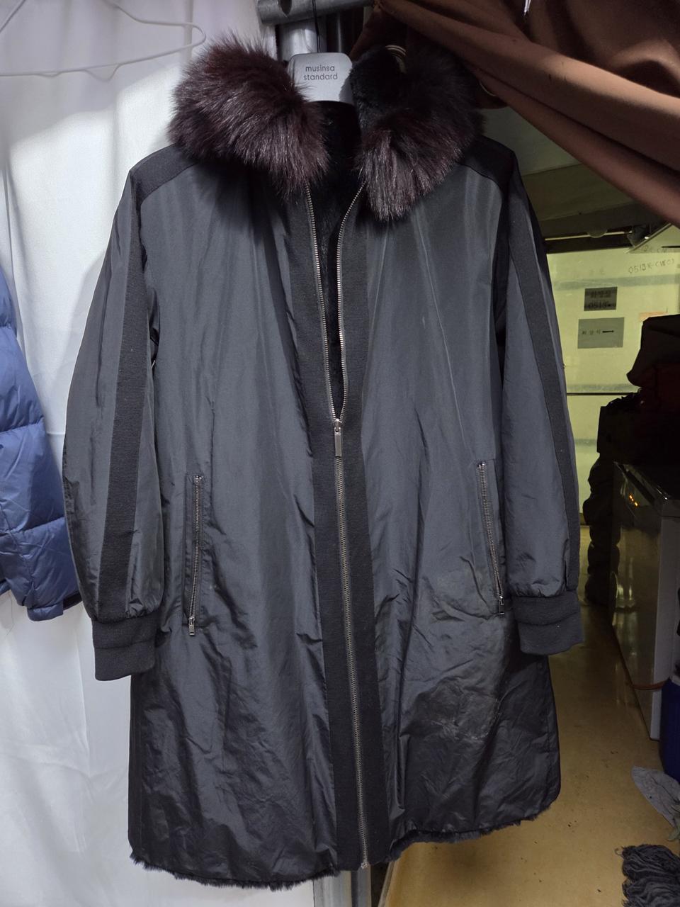 블랙롱털코트88