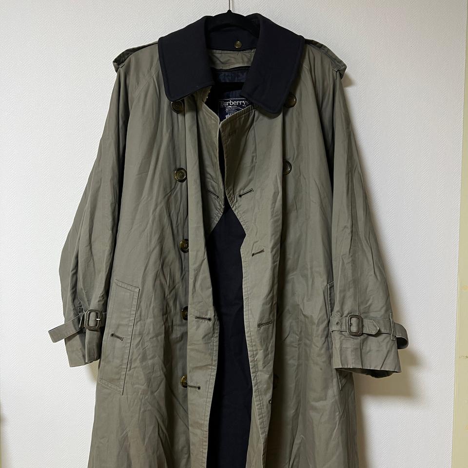 버버리 더블 브레스티드 울카라 트렌치 코트 38