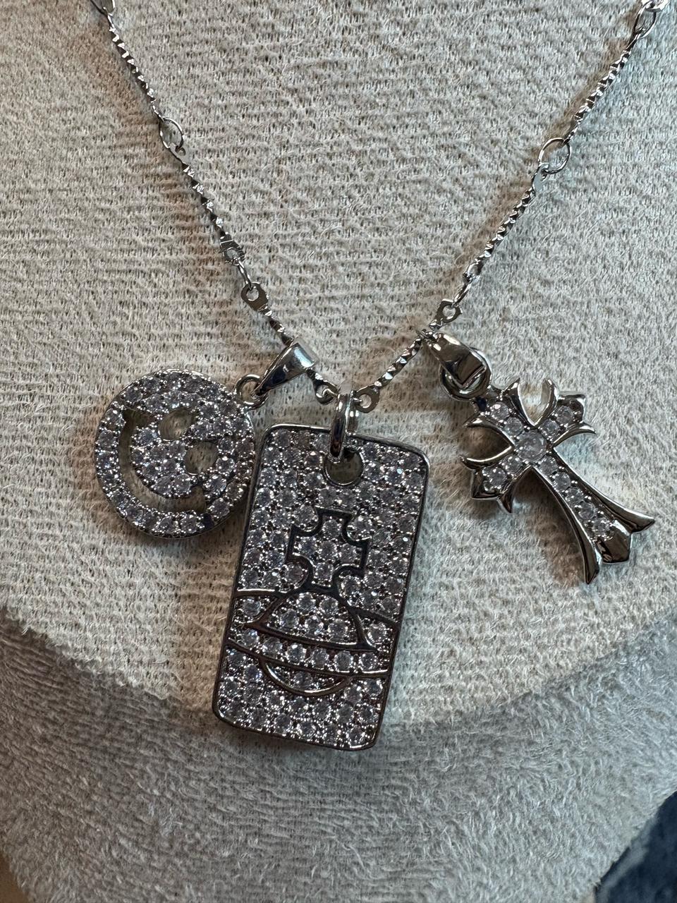 큐빅 십자가 우주선 목걸이