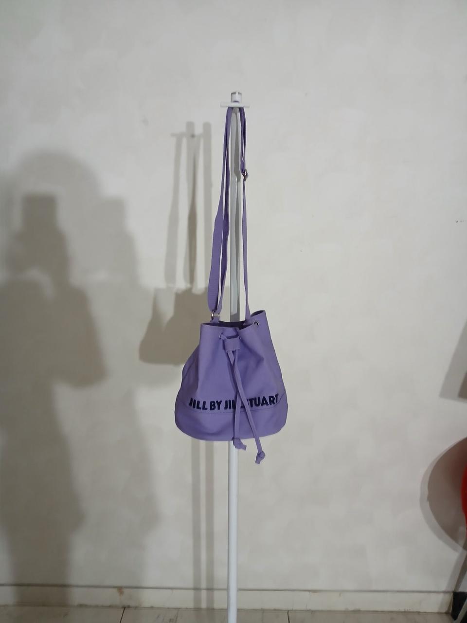 질스튜어트 버킷 백