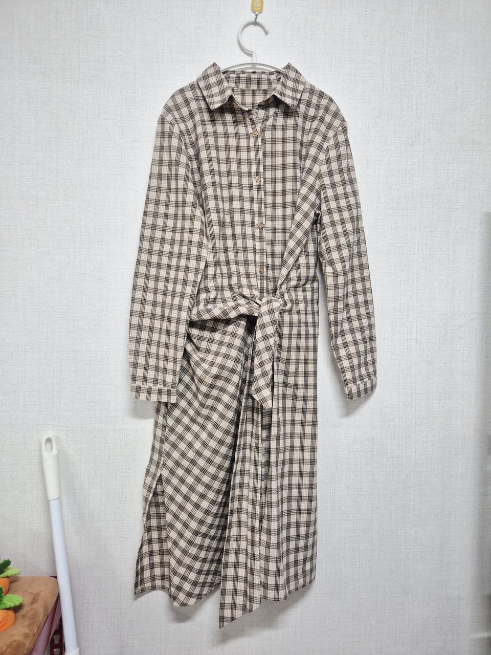 체크 패턴 롱 셔츠 원피스