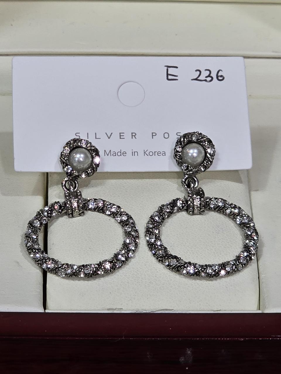 큐빅셋팅 앤틱 드롭귀걸이