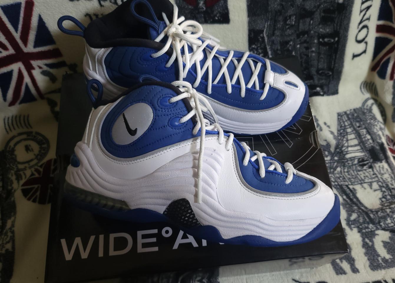 245) 나이키 에어페니2 운동화