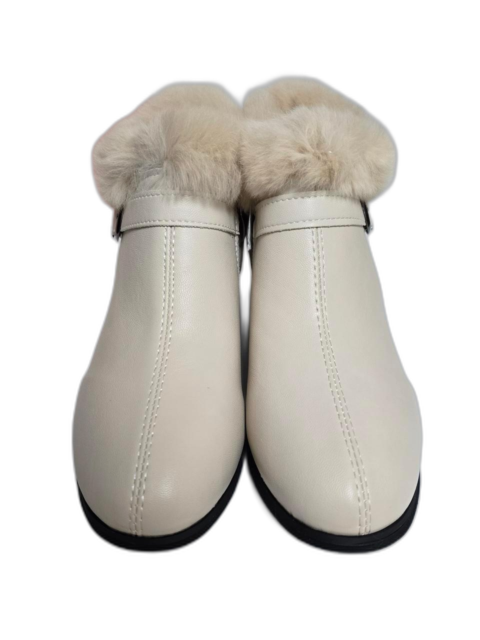 아이보리 퍼 부츠 240 새상품