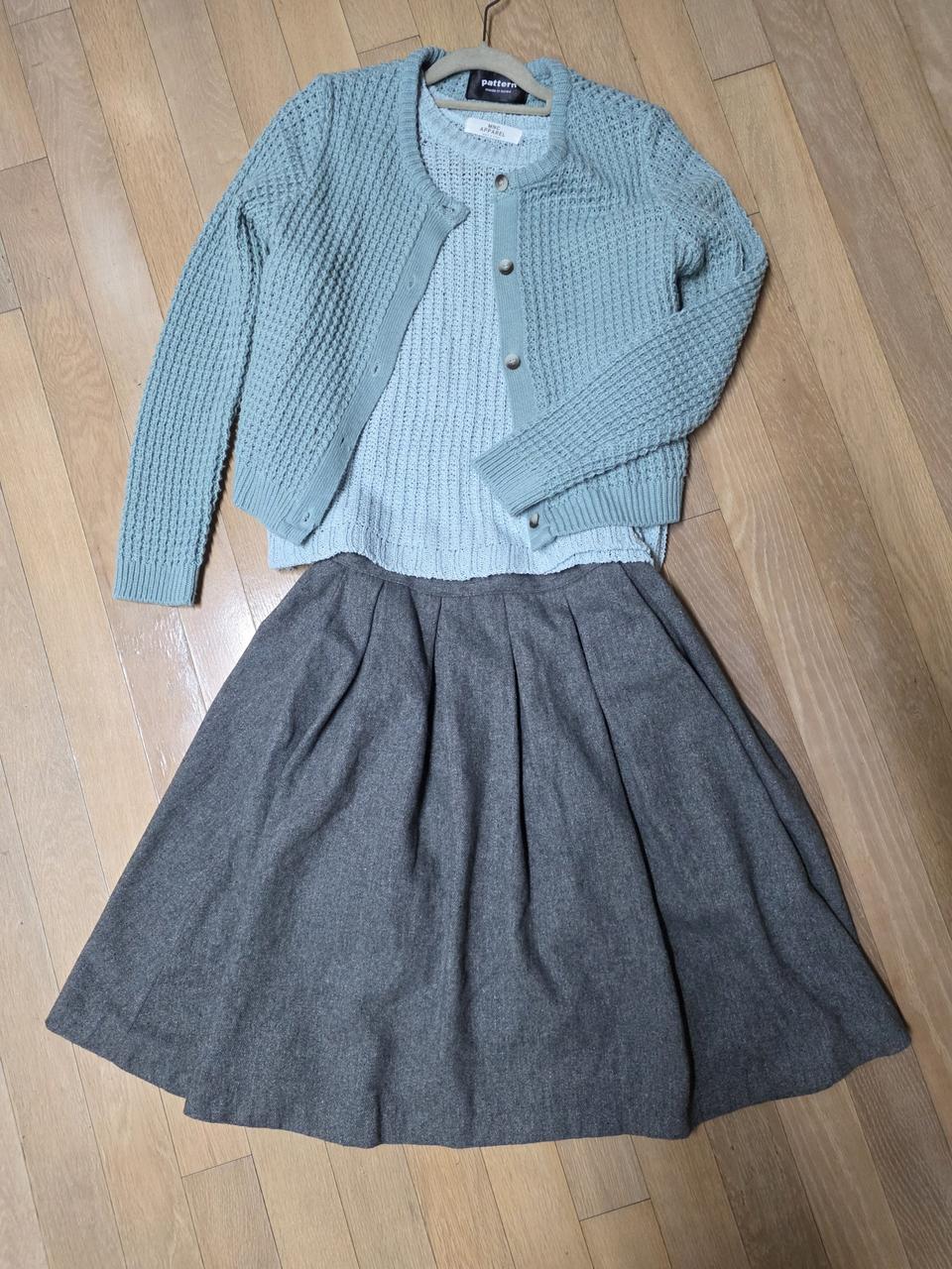 Pattern 니트 가디건 + 플레어 스커트 세트 55