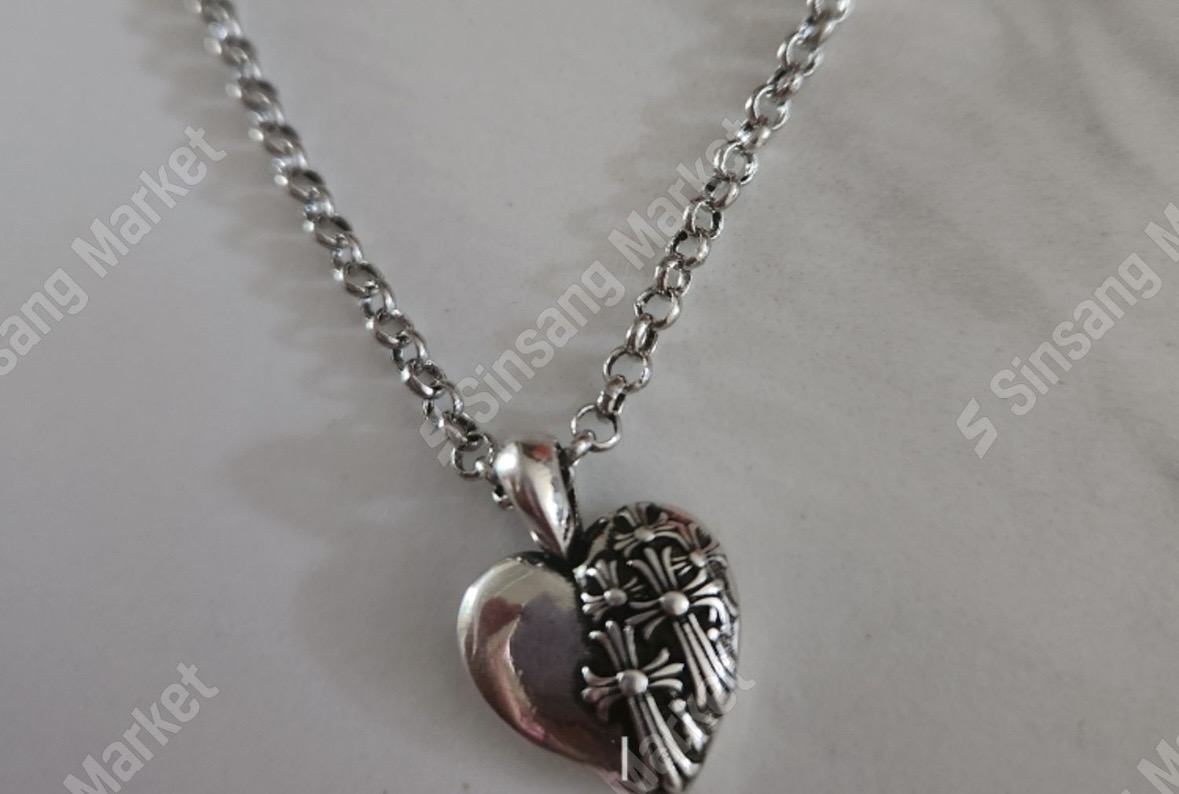 크롬하츠 실버925하트목걸이(새상품)