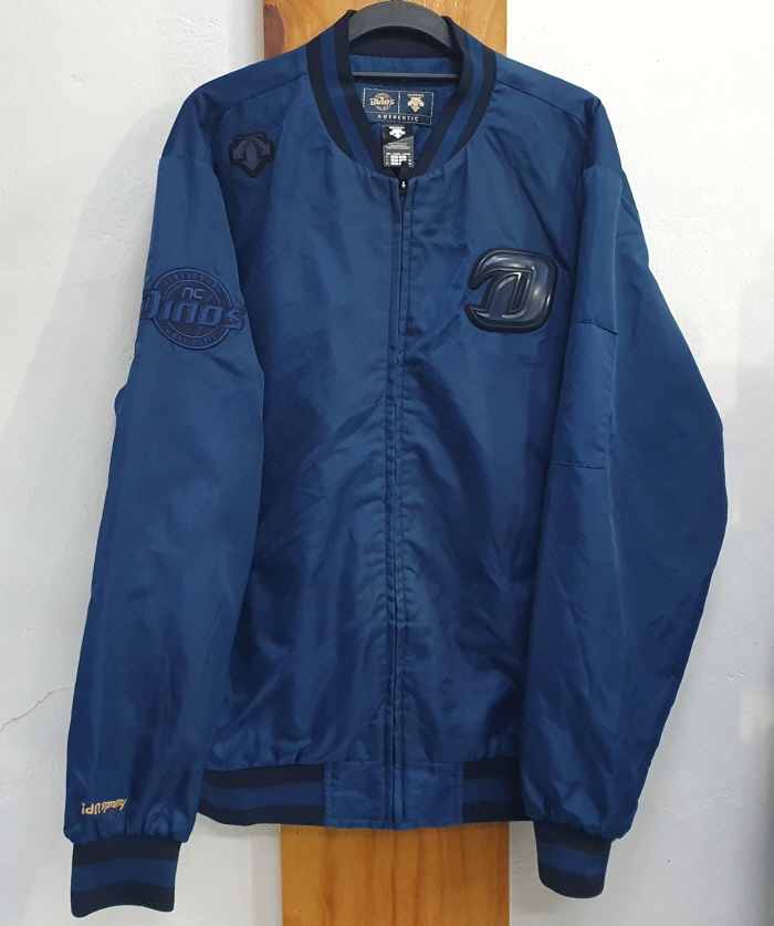 NC다이노스 데상트 패딩 불루종(105)