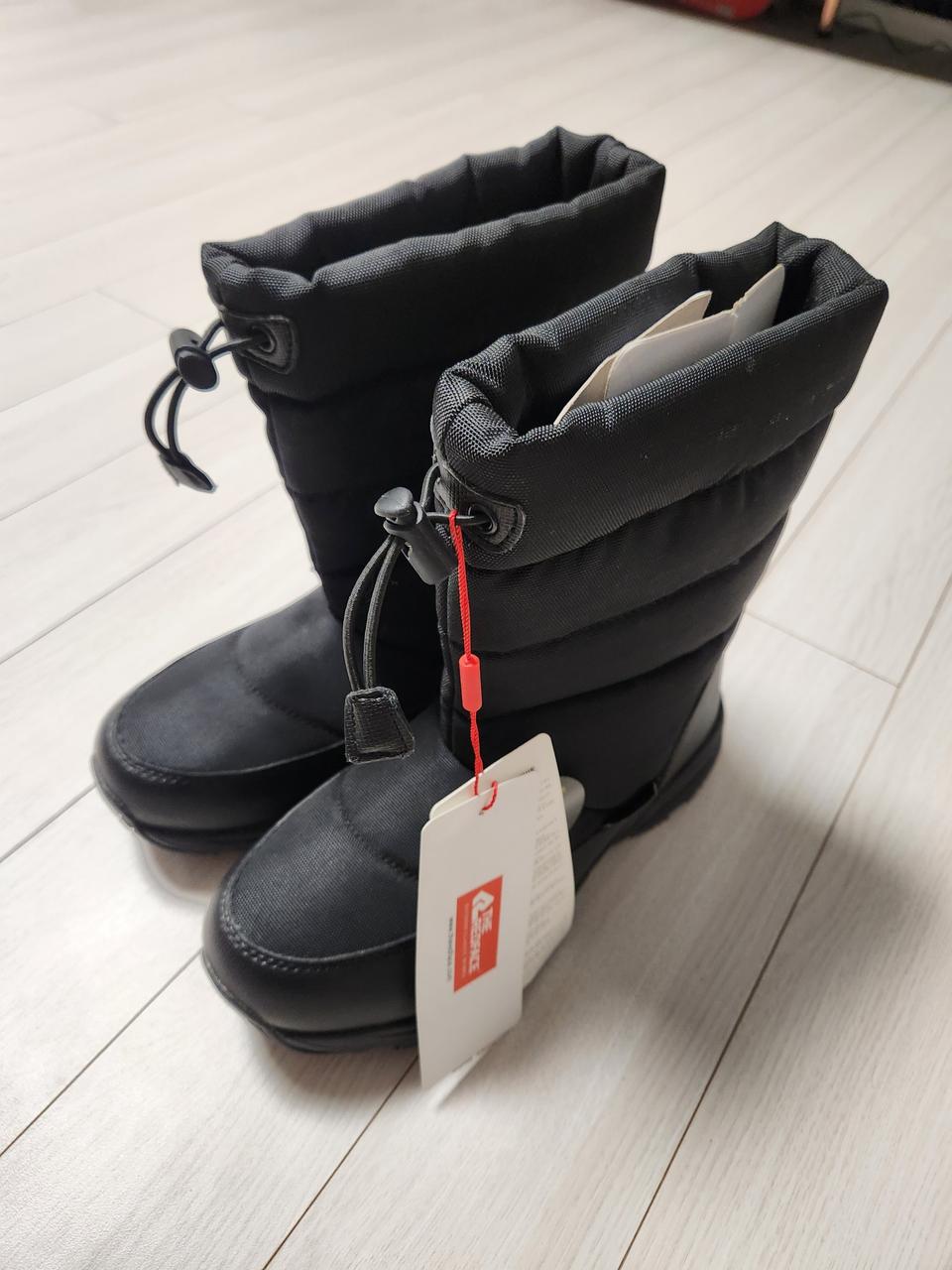 새상품)레드페이스 소닉 웜 방한 패딩 부츠 사이즈240