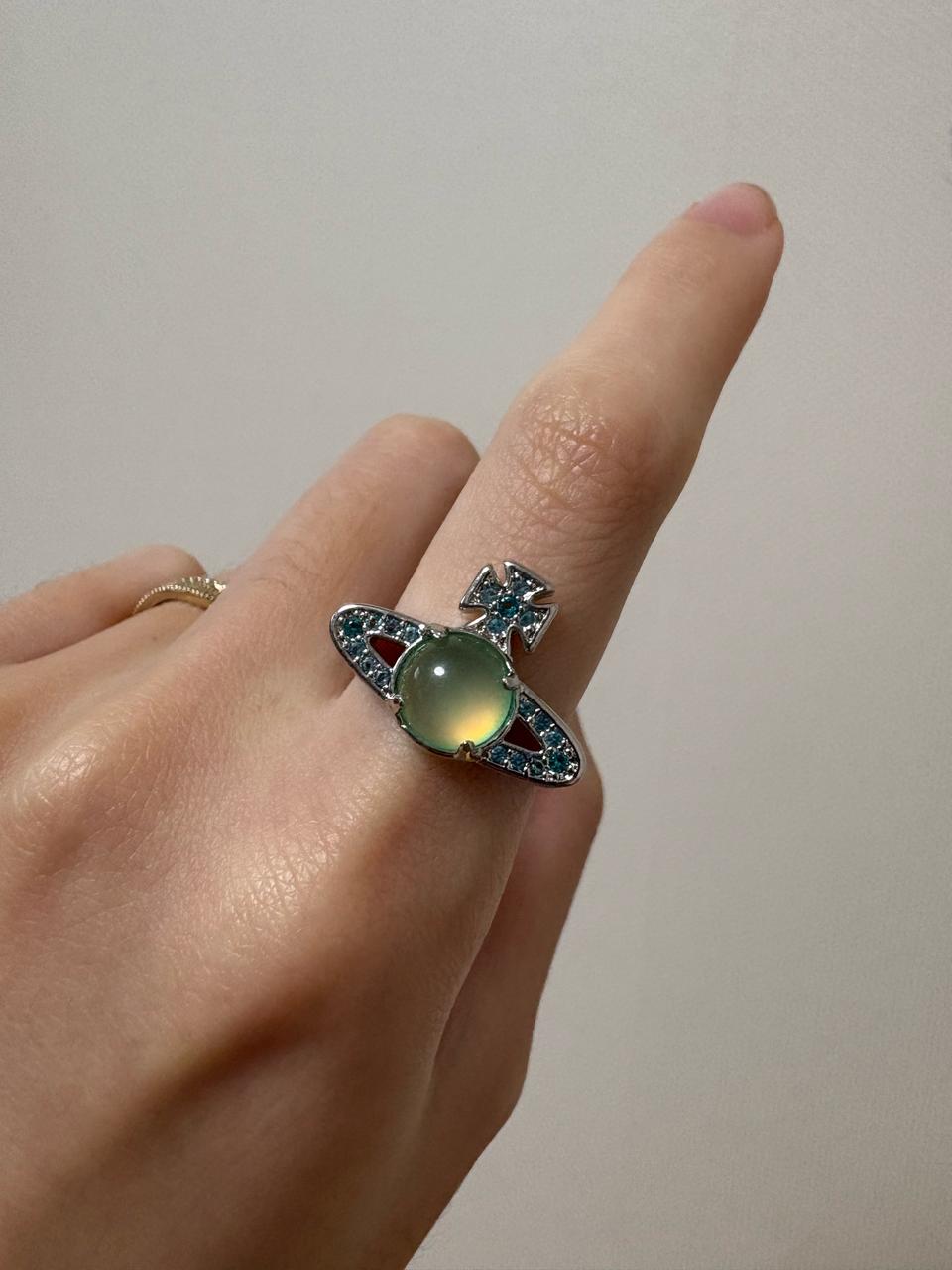 우주선 반지 여러가지