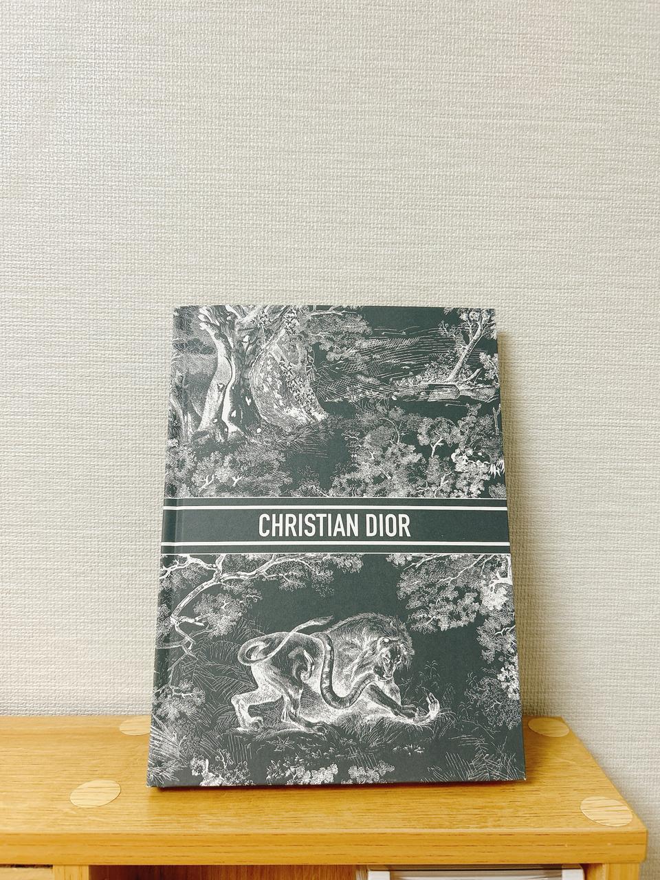 디올 노트/다이어리