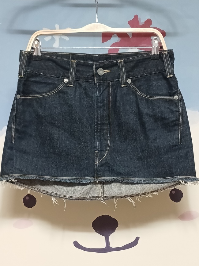 (27) 리바이스 엔지니어드 데님 스커트 청치마