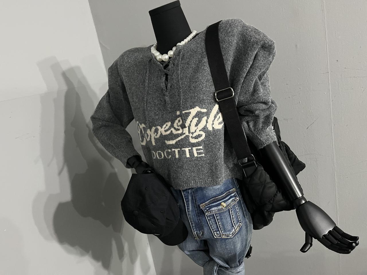 레터링아일렛니트/아일렛니트/니트