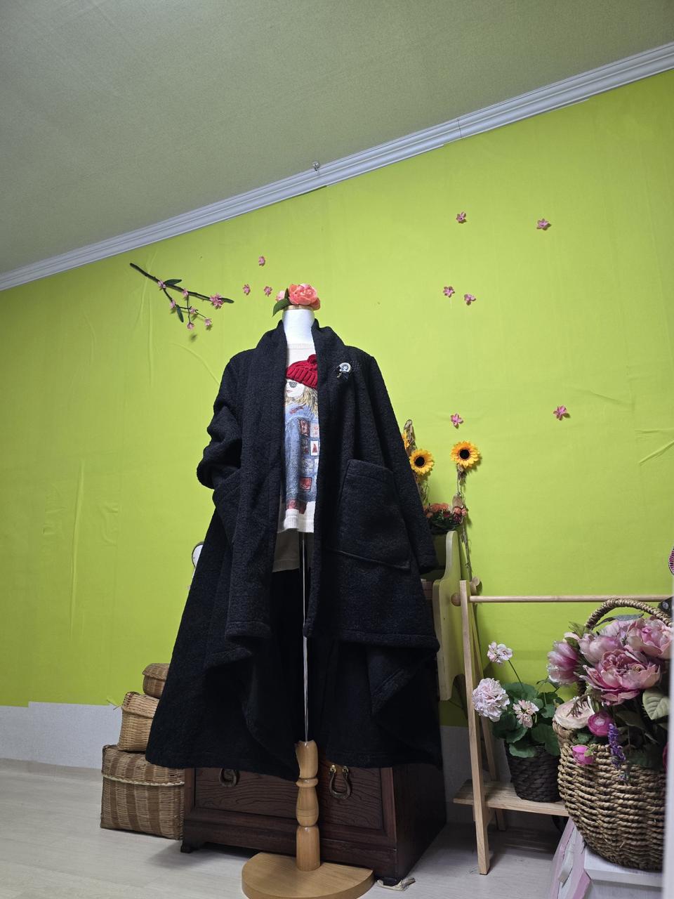 데이트룩/ 왕주머니/ 언발코트 / 여성롱코트