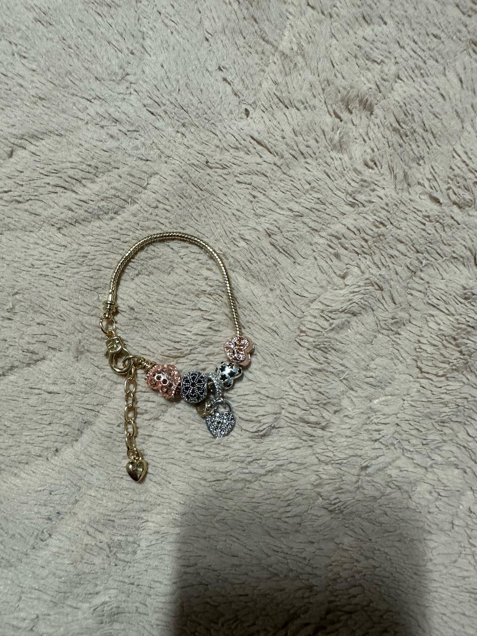 멀티 참 하트 스네이크 체인 팔찌 (미사용 NOS)판매합니다