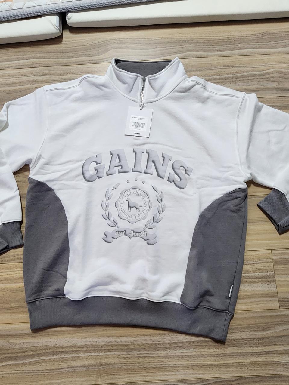 게인스보로로럴골든배색하프집업L사이즈