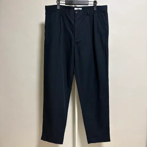 (새제품) 코스 원턱 치노 팬츠 / 네이비, 52(34)