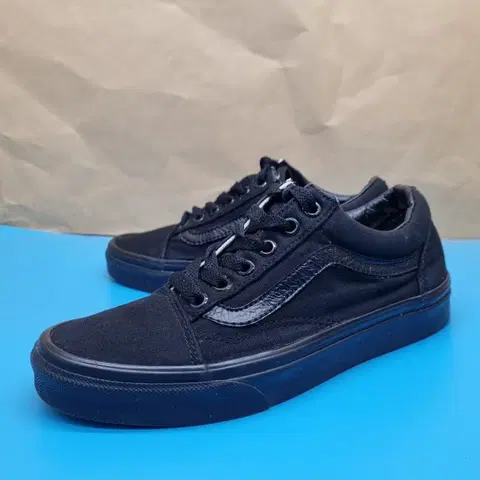 반스 올드스쿨 올블랙 스니커즈230.