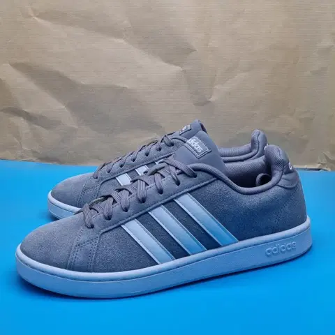 아디다스 그랜드코트2.0 스니커즈275.