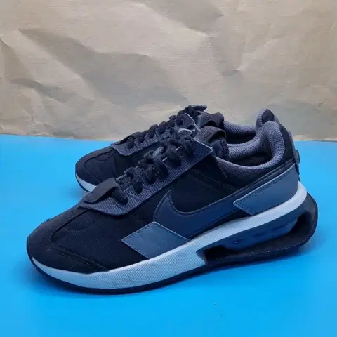 나이키 에어맥스 프리데이블랙 운동화 235.