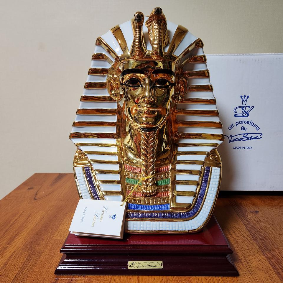 이태리 나폴리 비토리오 사바딘 조각가 이집트 파라오 투탕카멘 도자기 흉상