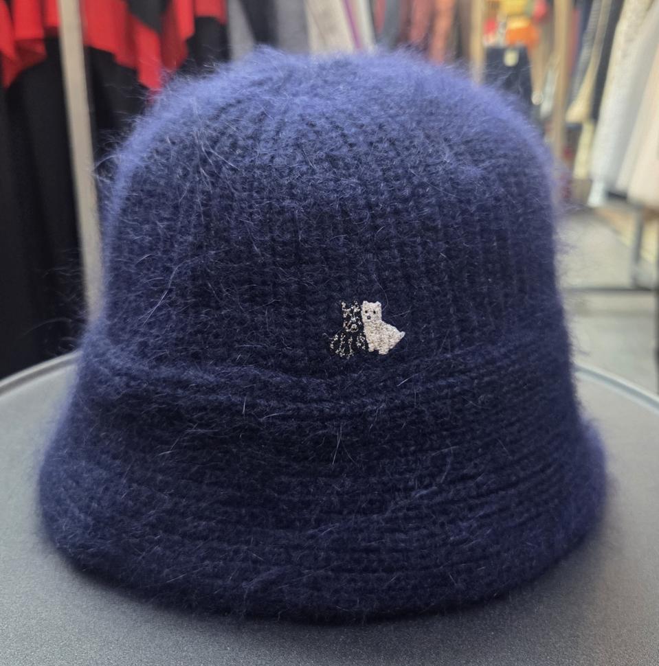 블랙앤화이트 여성 니트 버킷햇