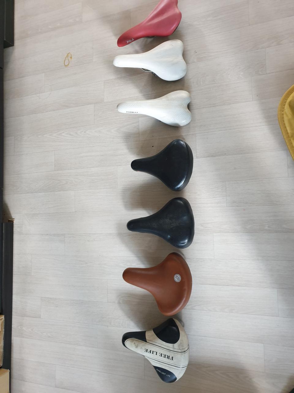 자전거 안장 스프링안장  로드안장