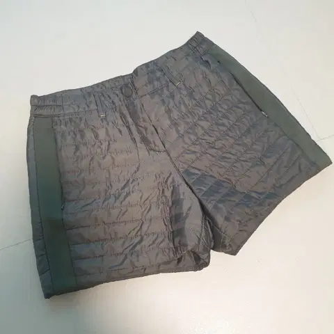 캘러웨이 퀼팅 여성 골프 반바지