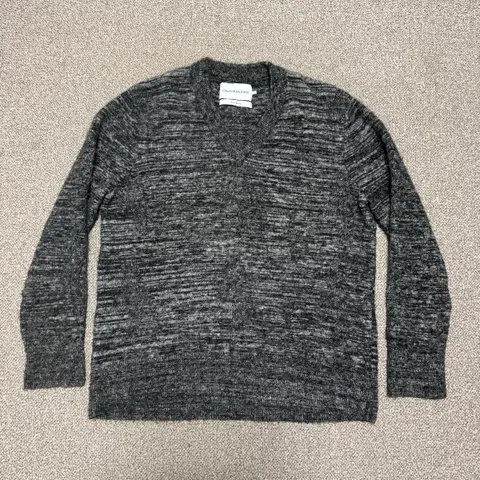 L 캘빈클라인 울 블렌드 니트 스웨터