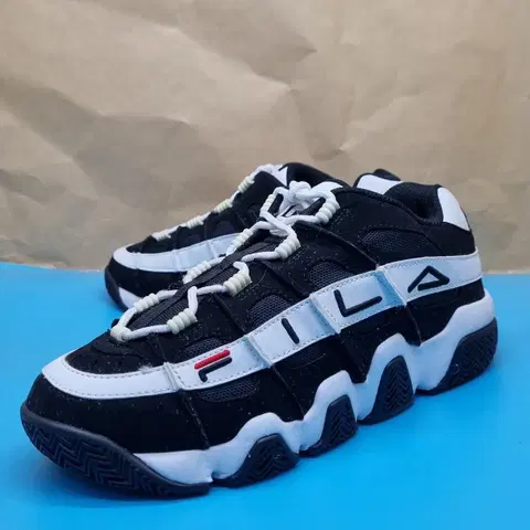 휠라 바리케이드 엑스티97 운동화255_