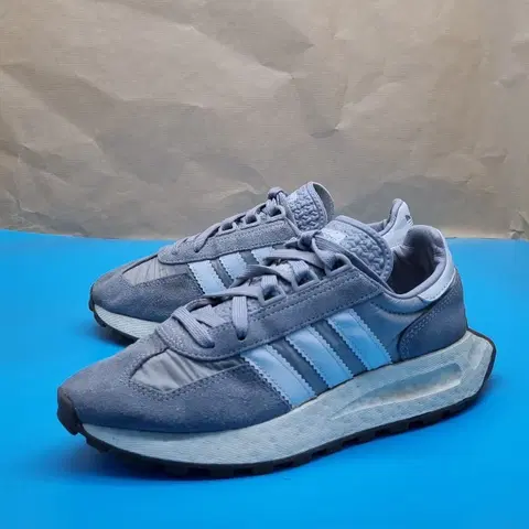 아디다스 레트로피 e5 여성운동화230_