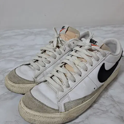 나이키 블레이저 로우 남성 스니커즈 260