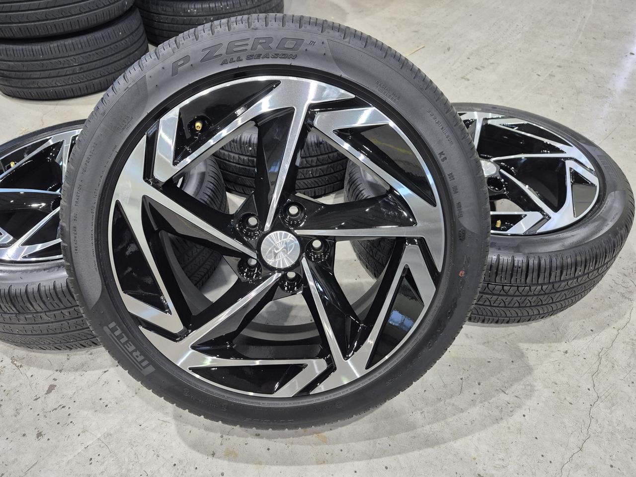 쏘나타 DN8 디엣지 18인치휠타이어