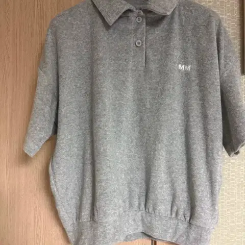 새상품 테리소재 카라티 프리사이즈 77-88도 가능