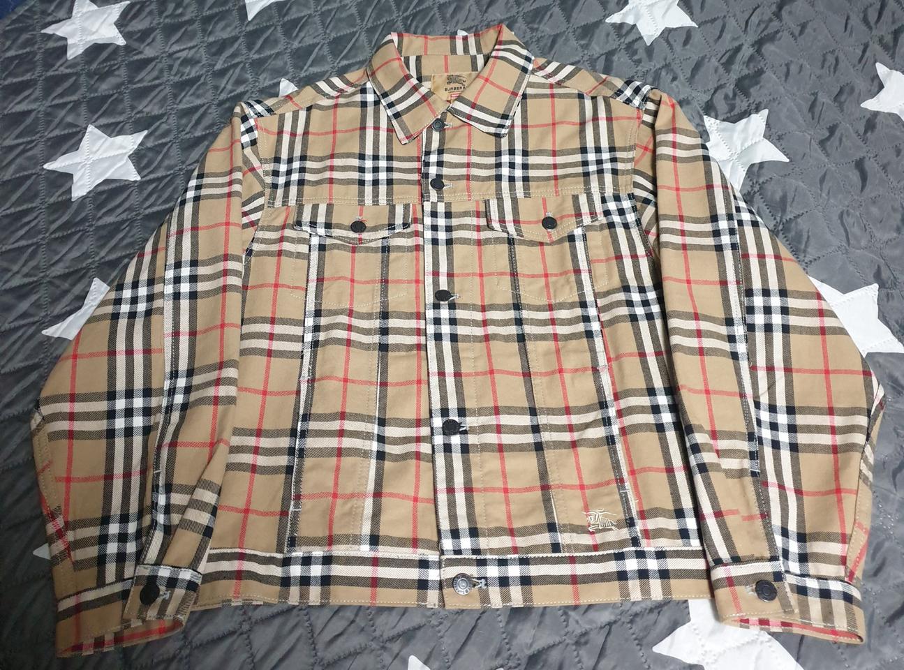 버버리 슈프림 데님 트러커 자켓 베이지 (L)