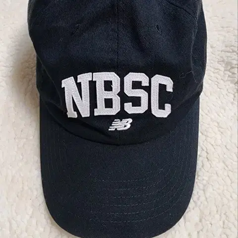 뉴발란스 NBSC 볼캡 블랙 23년