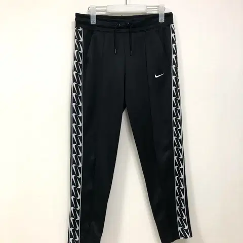 나이키 여성 스우시 테이핑 트랙팬츠 트레이닝바지 _ 블랙