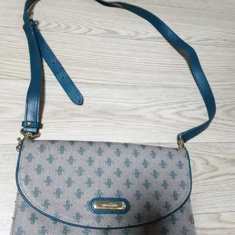 피에르가르뎅] 크로스백 핸드백,간편백,헨드백,토드백,데일리백 숄더백 가방