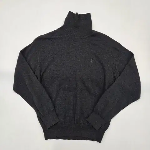 YSL 입생로랑 차콜 터틀넥 니트 100