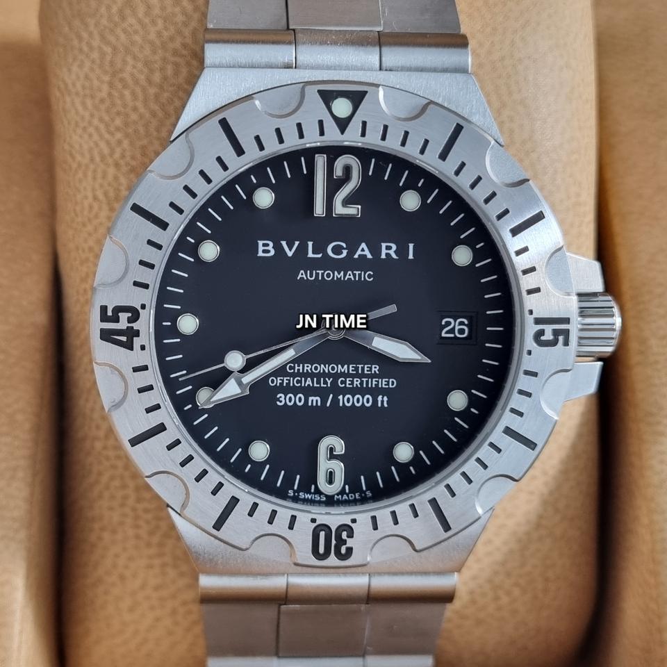 불가리 디아고노 프로페셔널 스쿠바 SD40S 오토 40mm