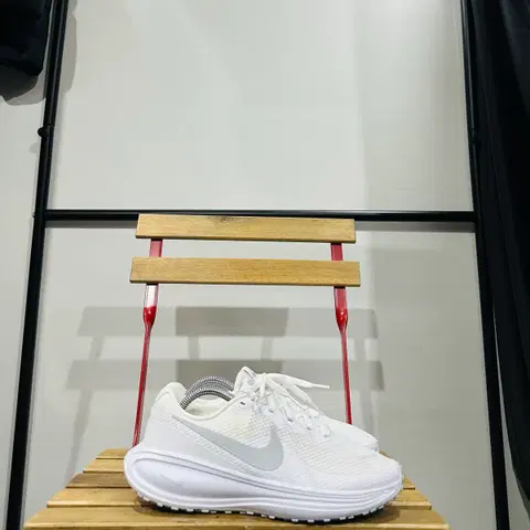 250) 나이키 운동화 남녀공용 신발 레볼루션 런닝화