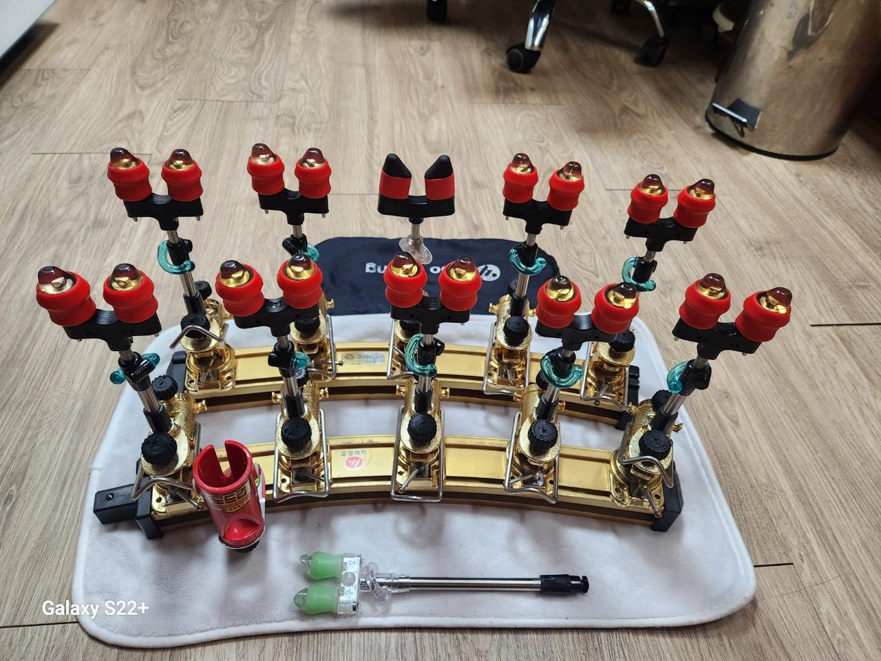 우경 금장 10단 받침틀