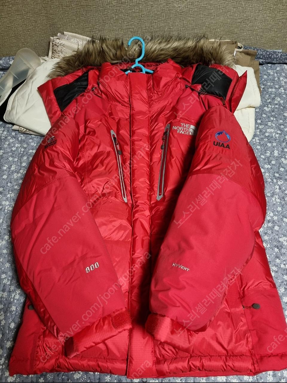 노스페이스 고사인탄 패딩