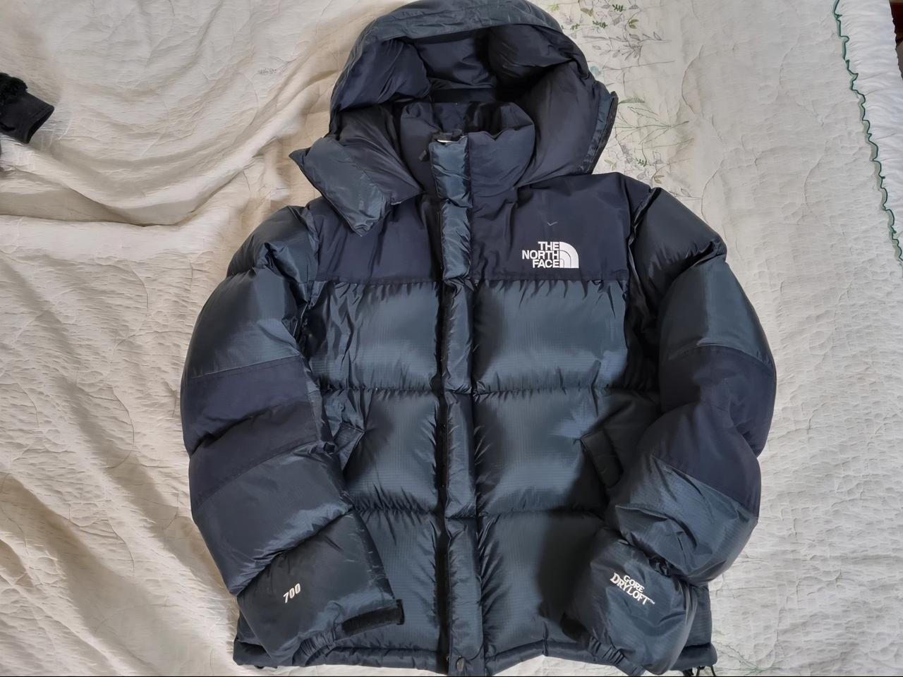 노스페이스 고어드롭 패딩