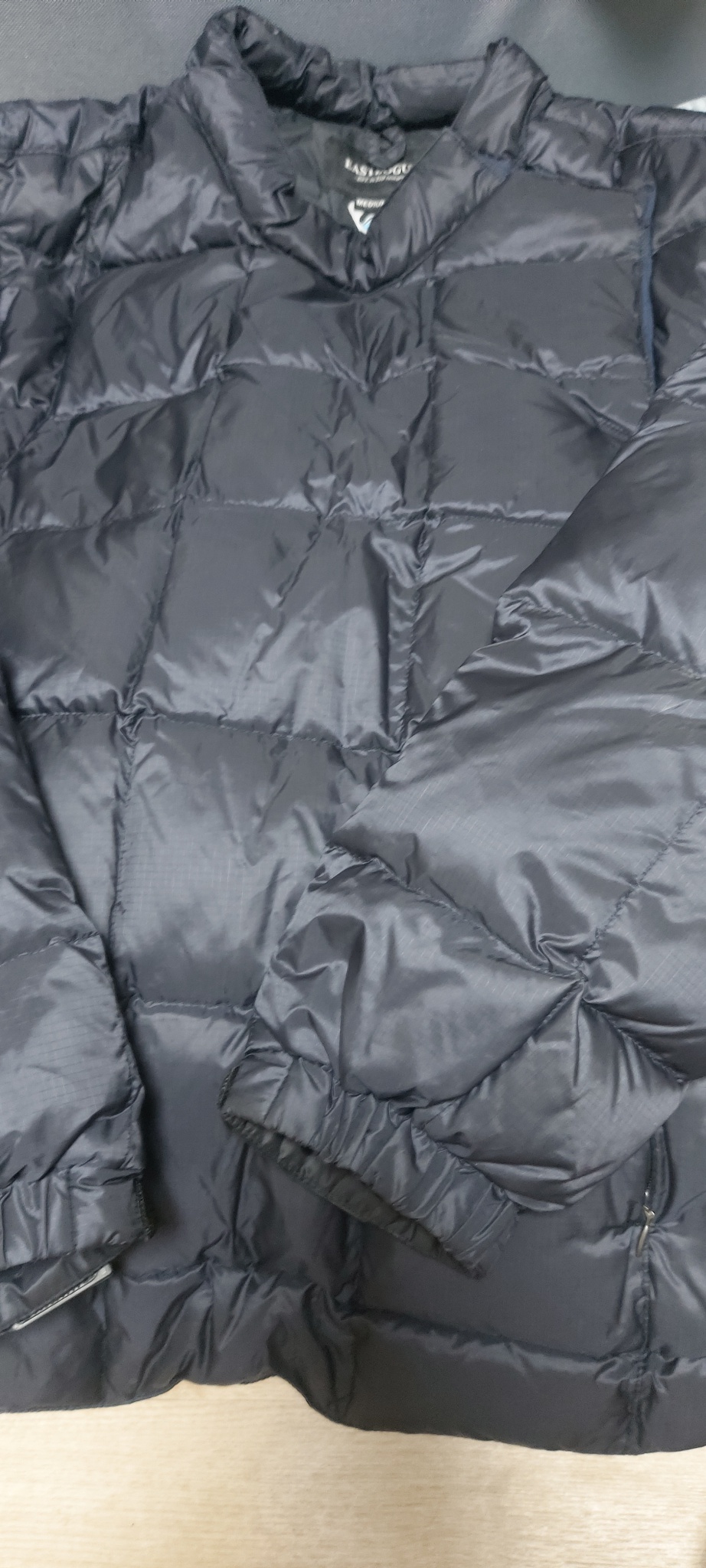 이스트로그 패딩자켓