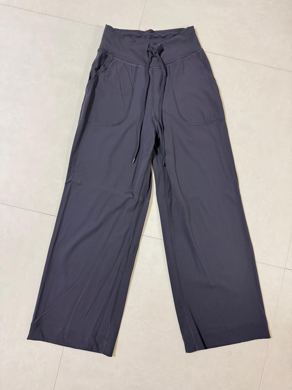 룰루레몬 여성 와이드핏 트레이닝팬츠