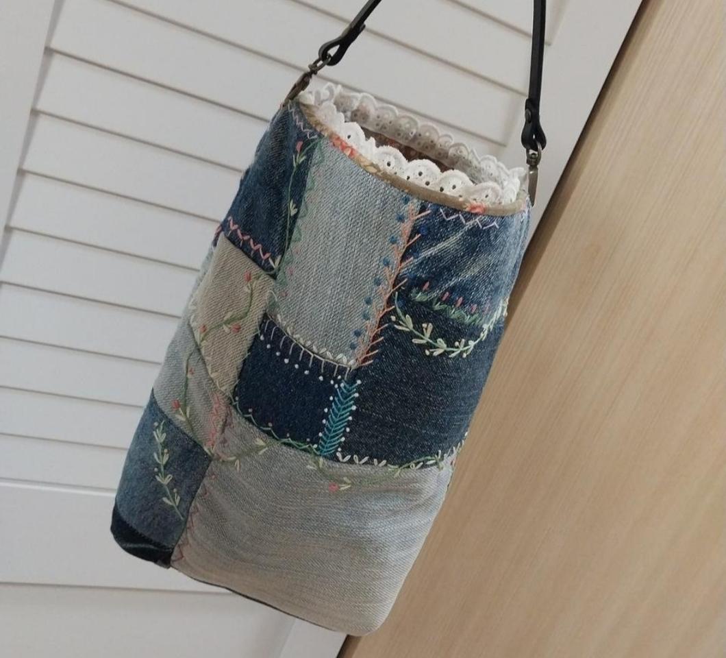 데님자수토트백